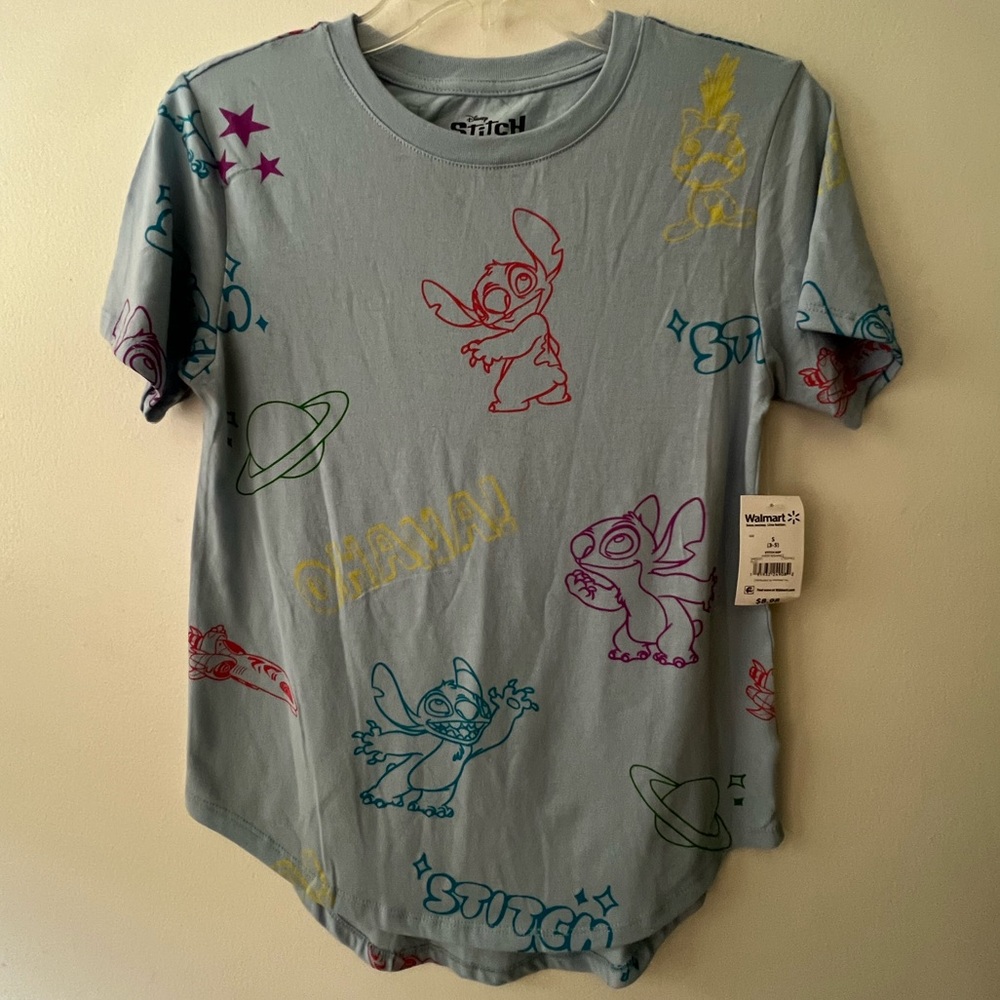 Disney Lilo and Stitch graphic Tee NWT